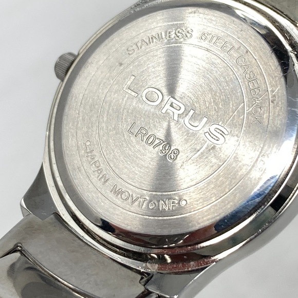 Lorus Watch Women 32mm Silver Tone Blue Dial LR0798 New Battery 7" - Picture 13 of 16